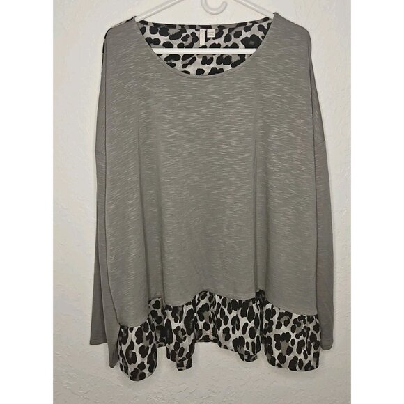 Womens Sz 26/28W Gray Leopard Print Long Sleeve Blouse Ruffle Mob Wife Soft - Picture 1 of 11